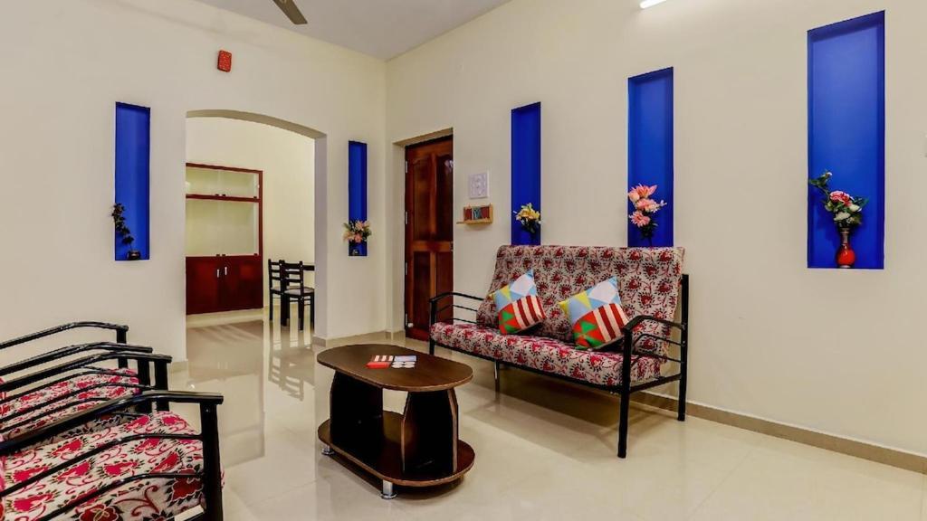 Shri Sai Balavany Residency Pondicherry Exterior photo