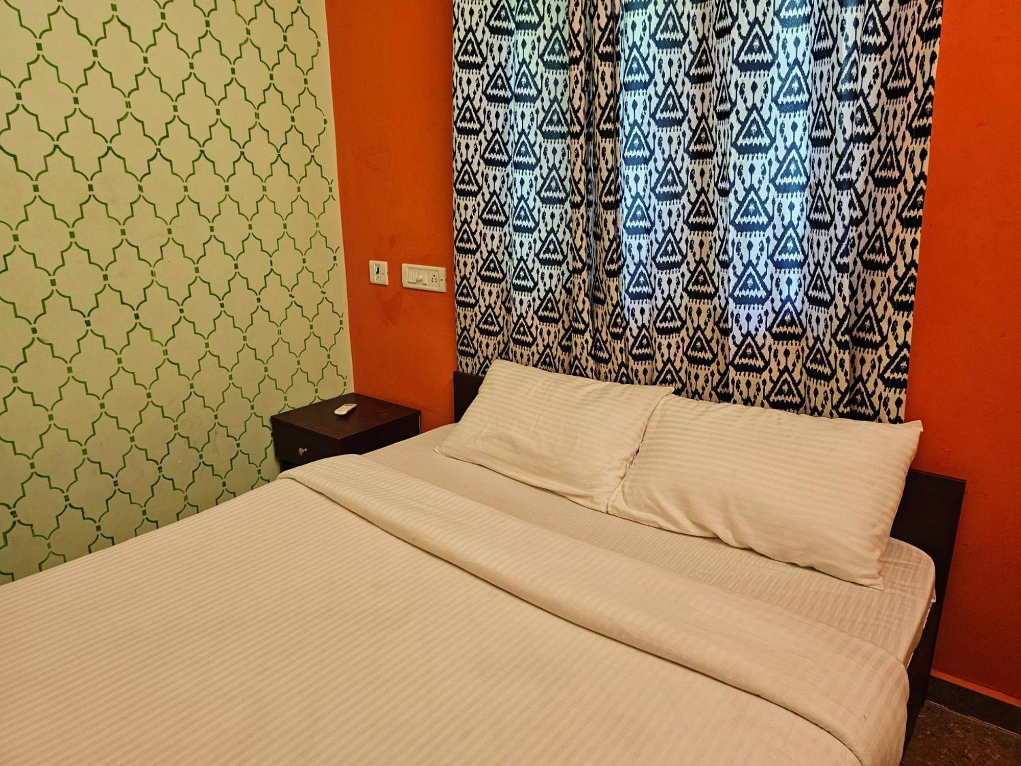 Shri Sai Balavany Residency Pondicherry Exterior photo