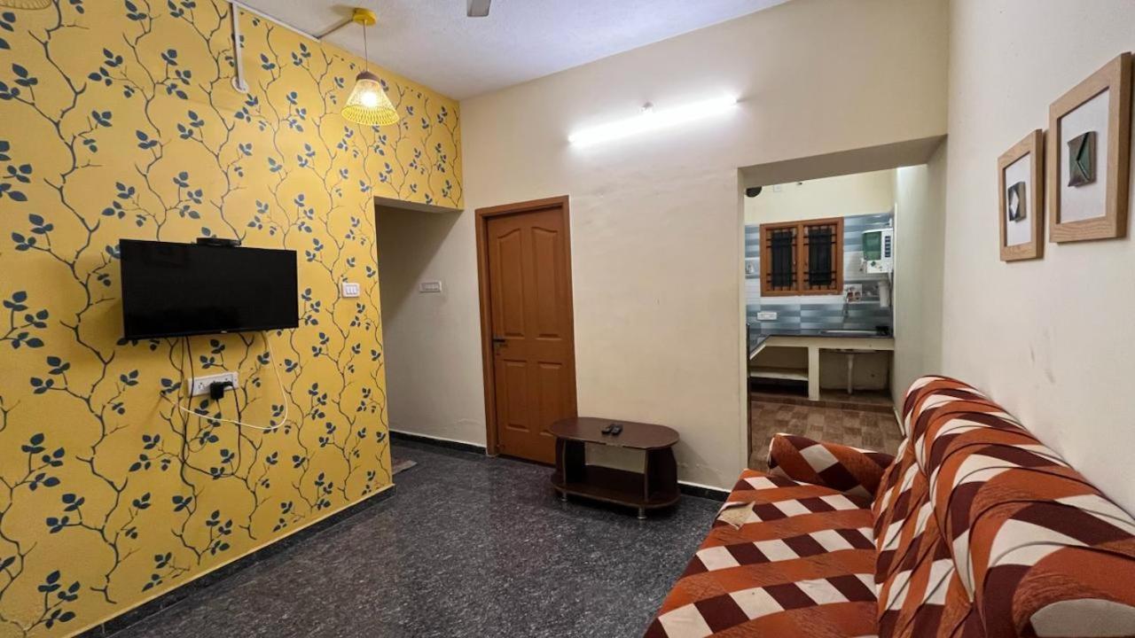 Shri Sai Balavany Residency Pondicherry Exterior photo