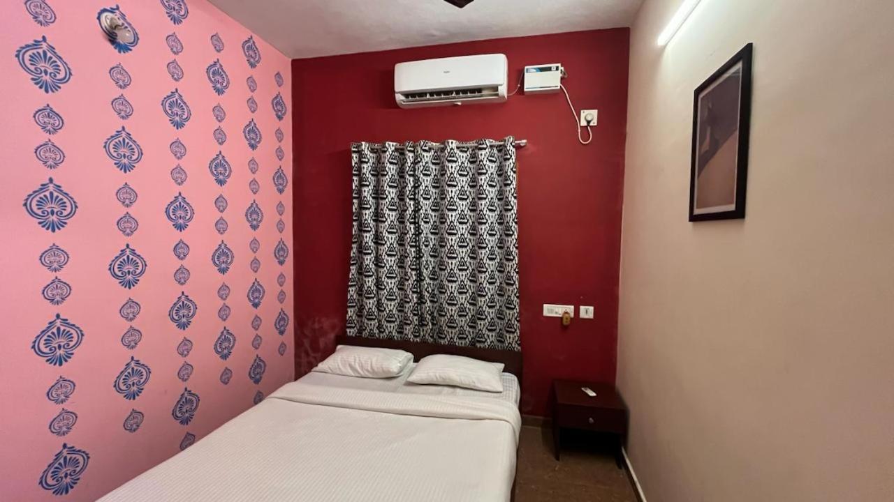 Shri Sai Balavany Residency Pondicherry Exterior photo