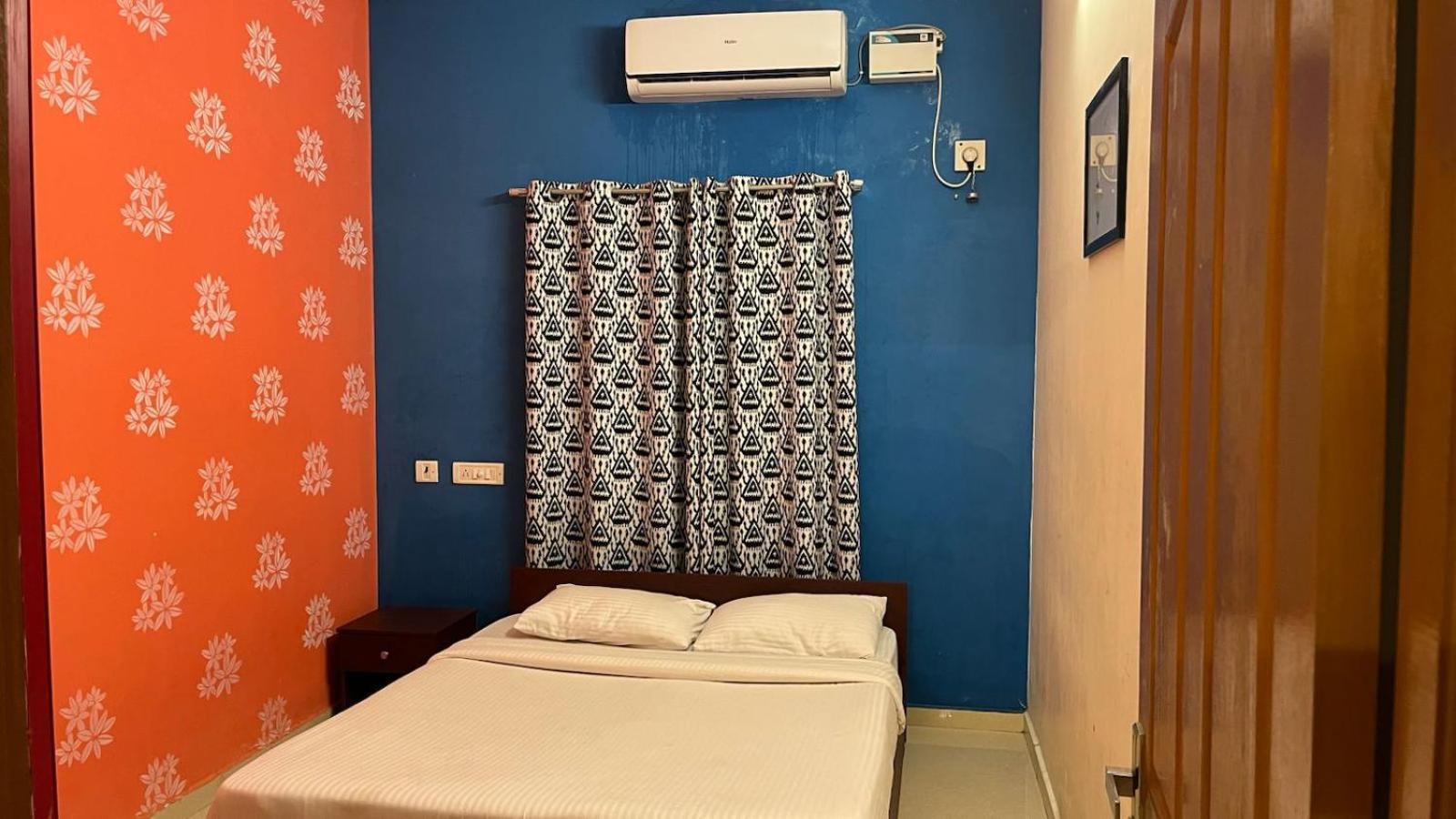 Shri Sai Balavany Residency Pondicherry Exterior photo