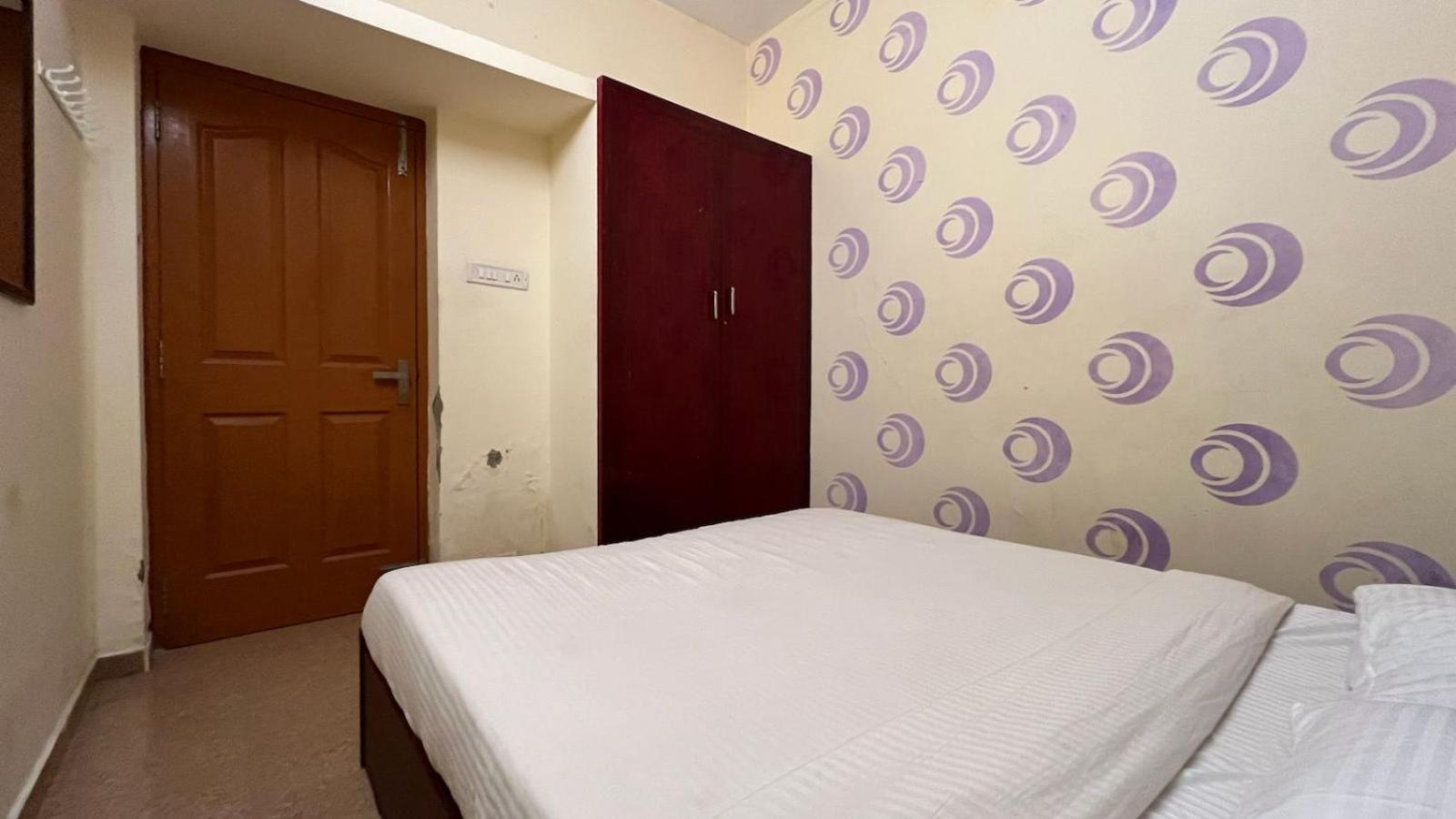 Shri Sai Balavany Residency Pondicherry Exterior photo